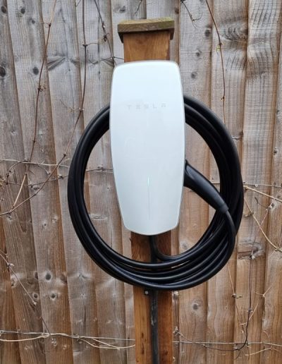 Tesla Gen 3 car charger post mounted