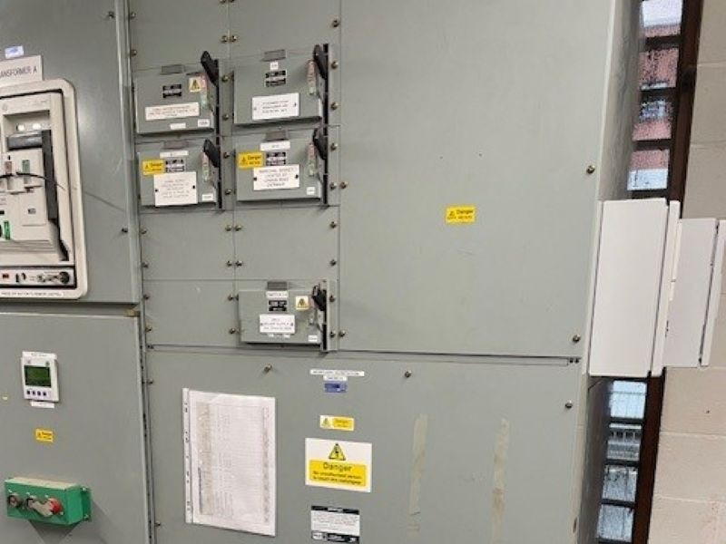 Commercial electrical installation