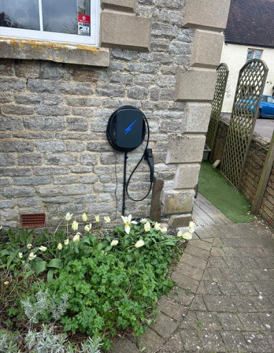 Hypervolt residential ev chraging point installation